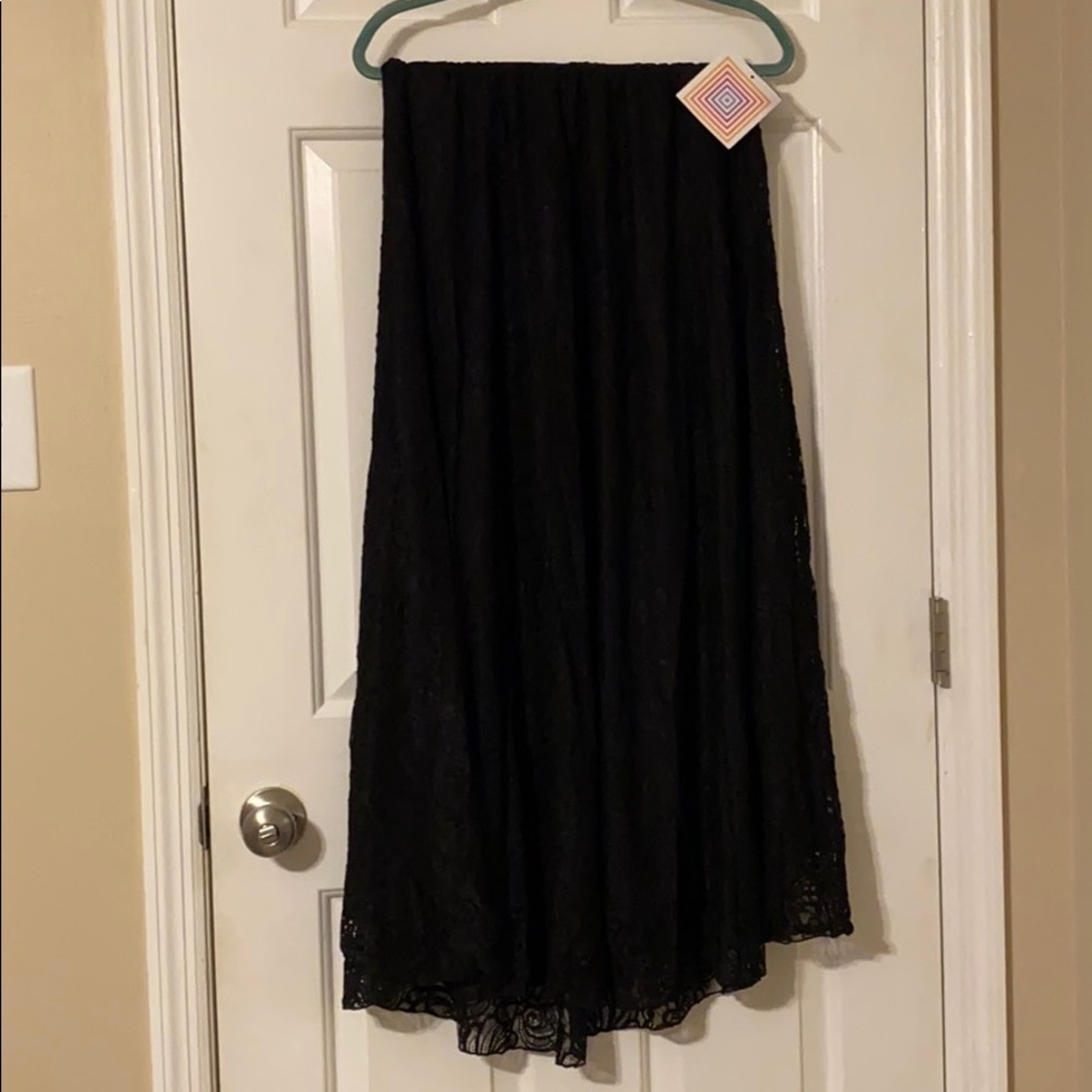 LLR black lace gorgeous Lucy maxi skirt S NWT